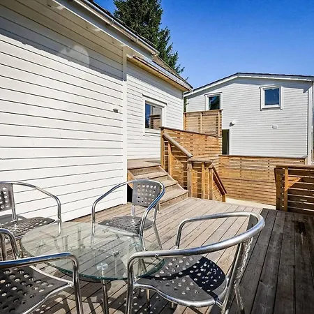 Entire Single-family - Centrally Located In Voss